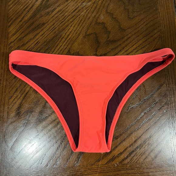 NWT Aerie Coral and Maroon Textured Bikini Top AND Bottom - Picture 4 of 6